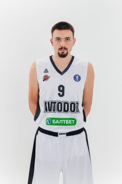 Александр Петенёв