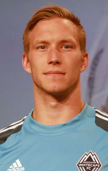 Саймон Томас